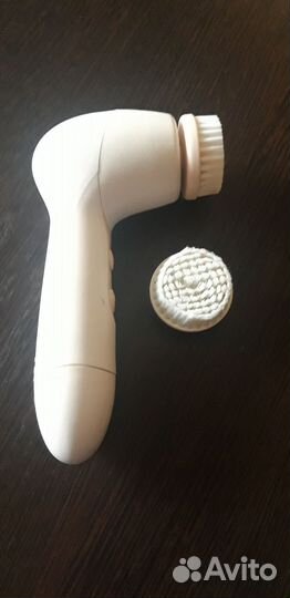 Щетка для лица Mary Kay