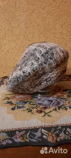 Шапка женская вязаная