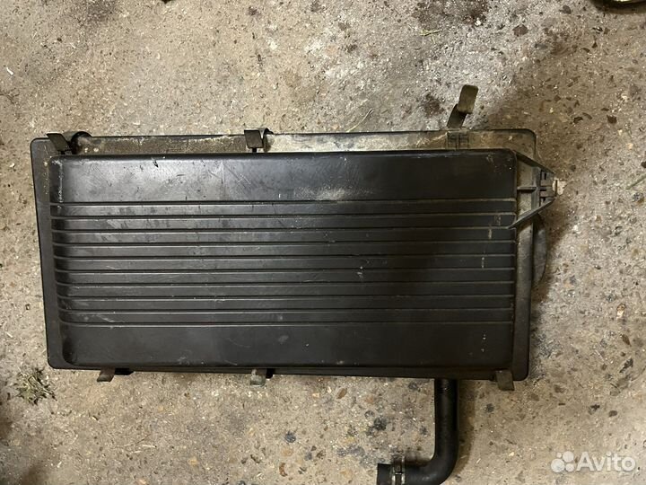 Кожух воздушного фильтра nissan primera P10