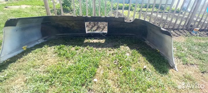 Бампер задний toyota carina e