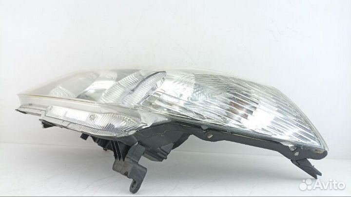 Фара левая Nissan Wingroad WFY11 2003