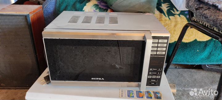 Микроволновая печь Supra на запчасти или восстан