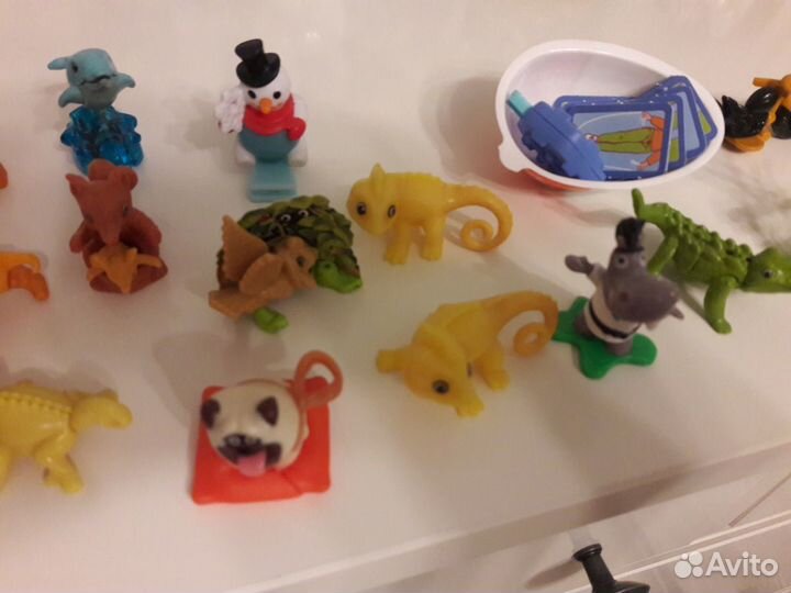 Киндер игрушки