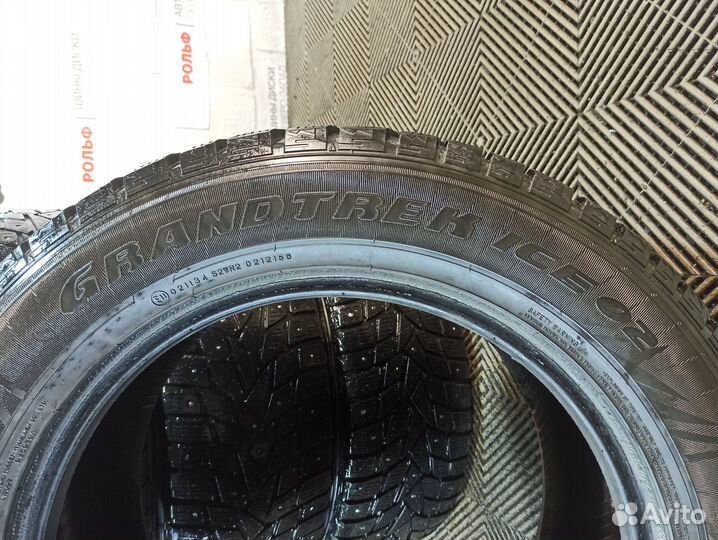 Dunlop Grandtrek Ice 02 255/55 R18 109T