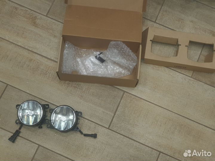 Противотуманные фары LADA Vesta