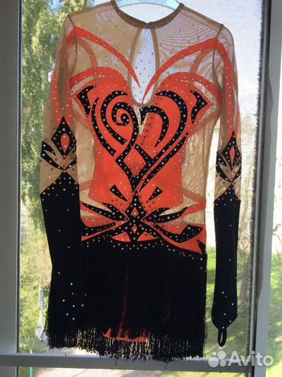 Платье для фигурного катания