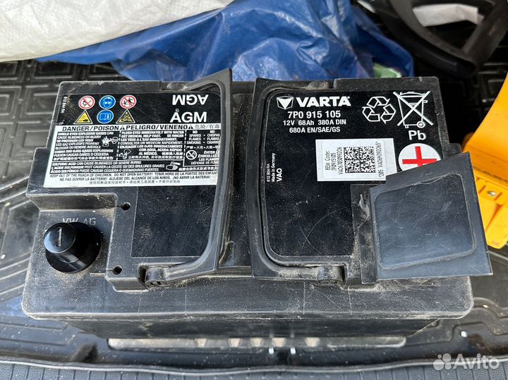 Аккумулятор varta 68А/Ч оригинальный VAG