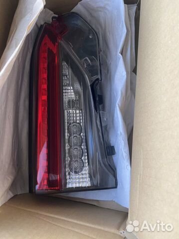 Задний фонарь правый
