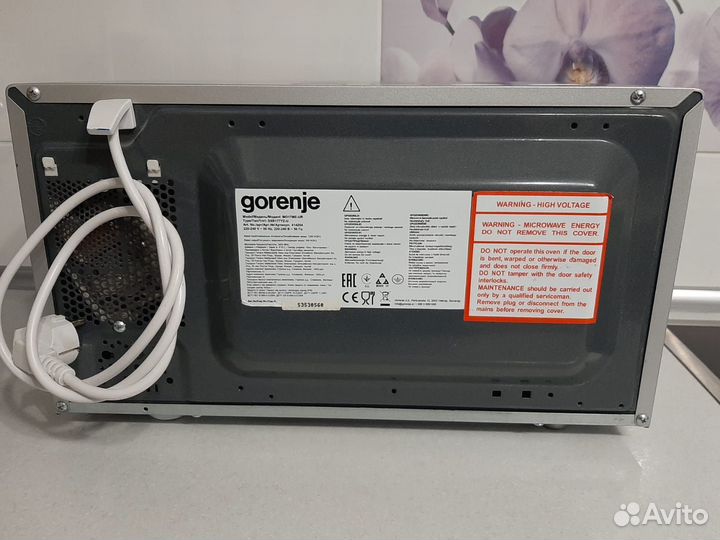 Микроволновая печь gorenje MO17ME-UR