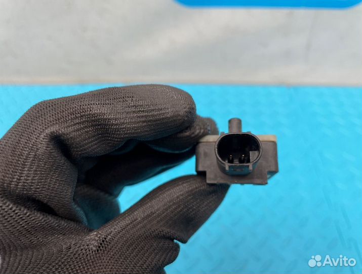 Датчик удара передний Porsche Panamera 970 M46.20