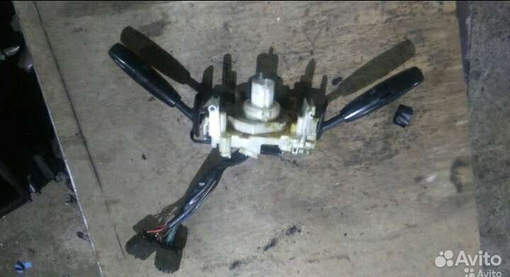 Подрулевой переключатель Кия Спортейдж 1