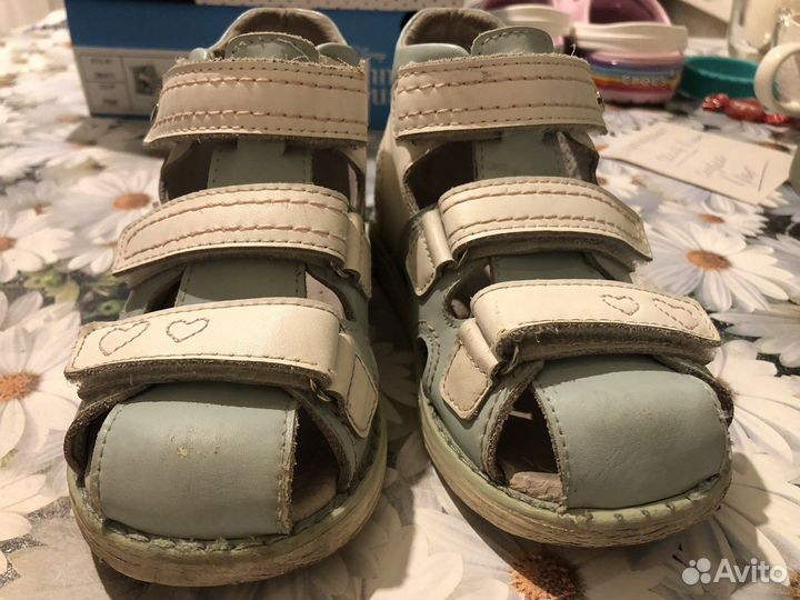 Туфли для девочки 25