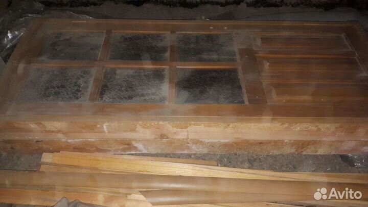 Дверь деревянная бу