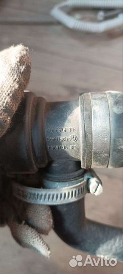 Патрубок радиатора BMW X5 E70