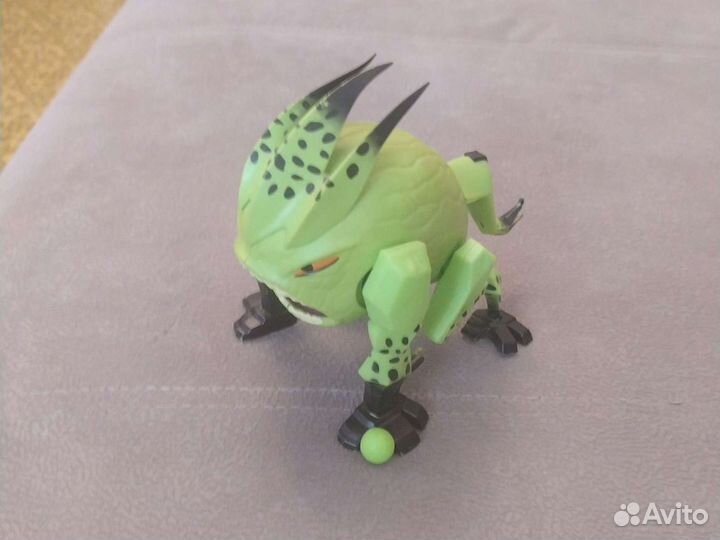 Монстр, плюющийся стрелами