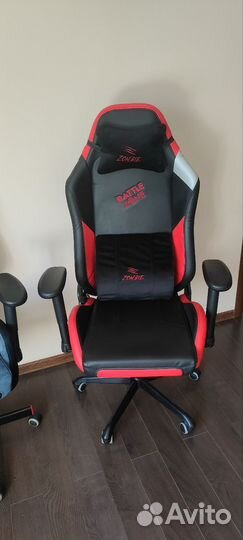 Игровое компьютерное кресло