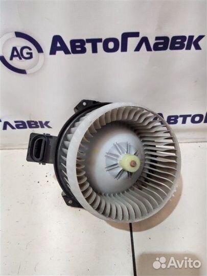 Мотор отопителя Honda Fit