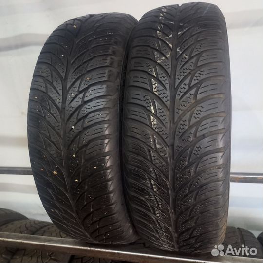 Uniroyal AllSeasonExpert 215/55 R16