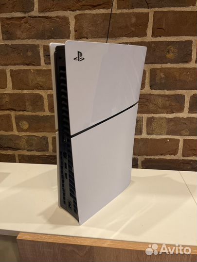 Sony playstation 5 slim 1tb с дисководом + 5 игр