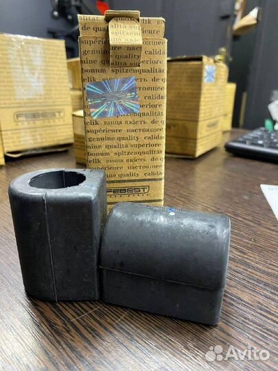 Втулка заднего стабилизатора febest bzsb166RV1