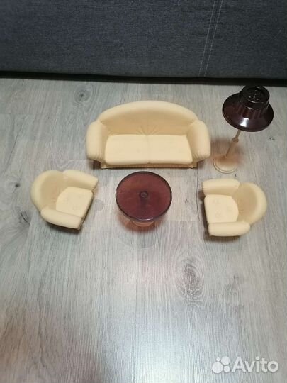Игрушка диван с креслами