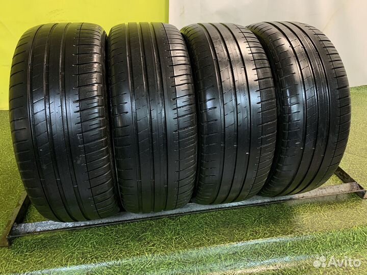 Michelin Pilot Sport 3 235/45 R18