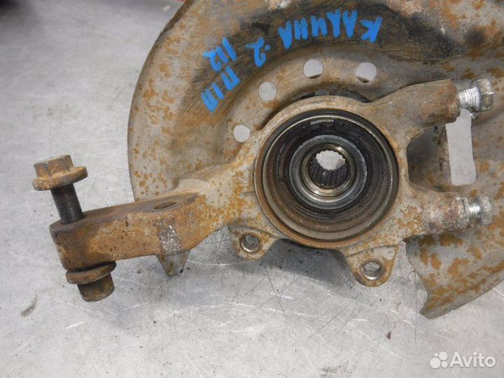 Кулак передний правый Лада Калина 2 11186 2014