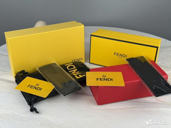 Солнцезащитные Очки Fendi