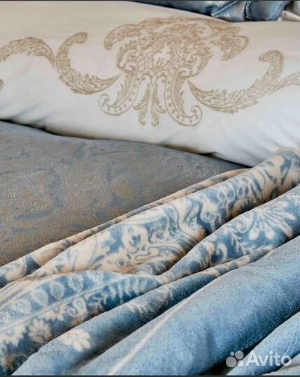 Комплект постельного белья, плед, покрывало karaca