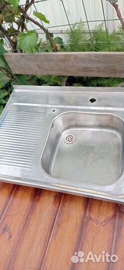 Мойка для кухни и вытяжка