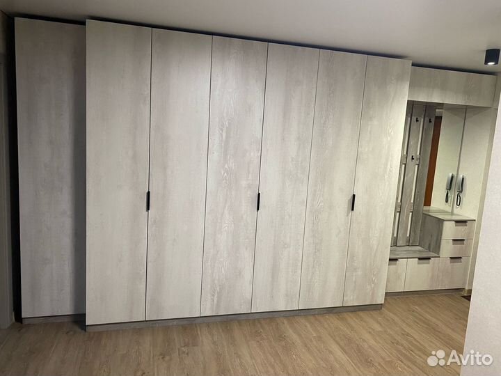 Сборщик мебели Сборка и установка кухни