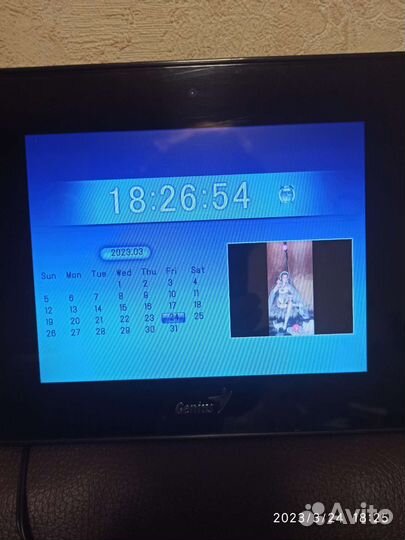 Цифровая фоторамка Genius