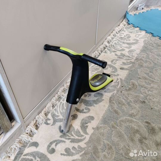 Сидение с рулём для самоката Globber