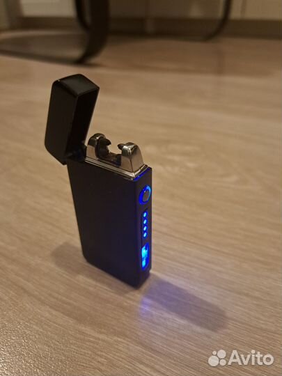 Электрическая зажигалка с двойной дугой лазерная