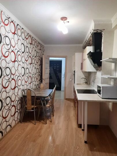 1-к. квартира, 42 м², 1/10 эт.