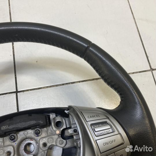 Рулевое колесо Nissan X-Trail 3 T32 2014