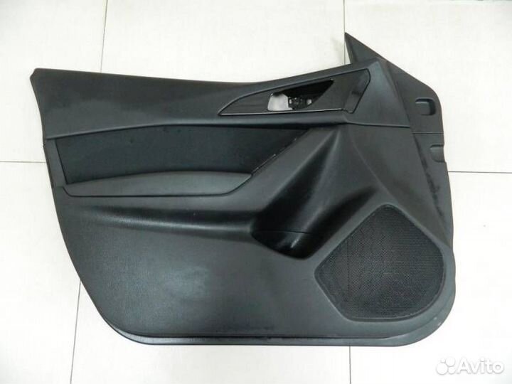 Обшивка двери передней левой Mazda 3 BM 2013-2016