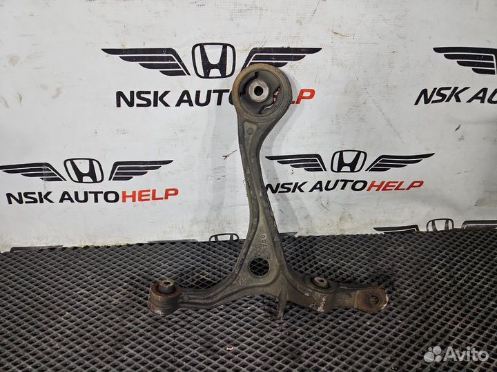 Рычаг нижний передний правый Honda Accord CL7 K20A