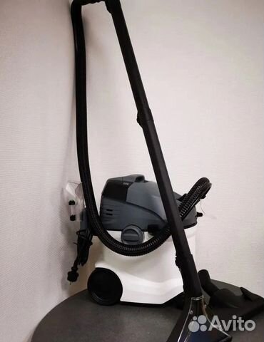 Моющий пылесос Karcher SE 6.100