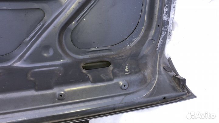 Крышка багажника Toyota Crown S141