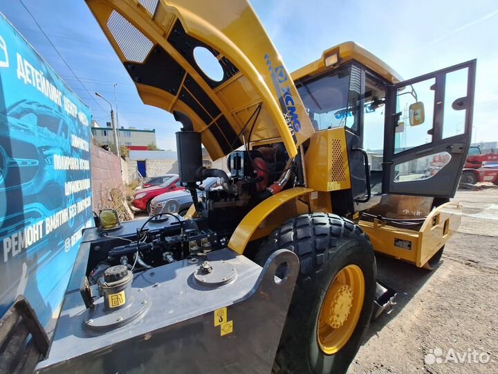 Дорожный каток XCMG XS143, 2021