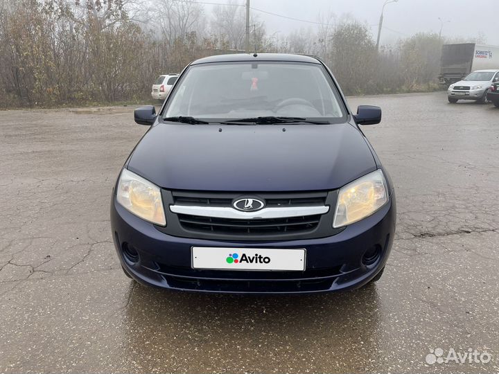 LADA Granta 1.6 МТ, 2013, 136 000 км