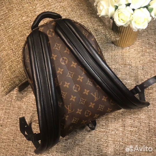 Luis vuitton рюкзак женский оригинал