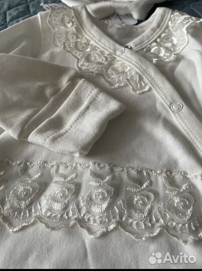 Комплект на выписку для девочки