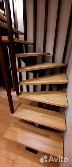 Лестница на металлокаркасе вечная