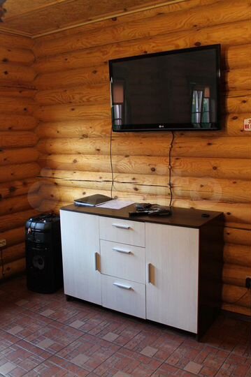 Дом 170 м² на участке 8 сот.