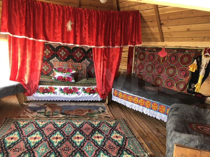 Дом 20 м² на участке 1,2 га