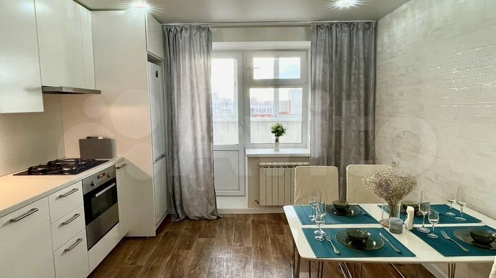 2-к. квартира, 65 м², 8/8 эт.