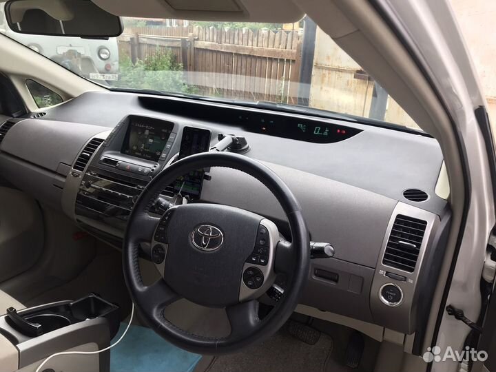 Toyota Prius 1.5 CVT, 2008, 113 000 км