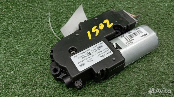 Мотор люка Jaguar Xe